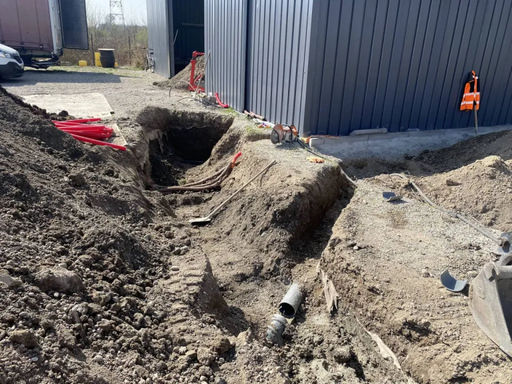 Travaux d'assainissement à Geispolsheim, près de Strasbourg 