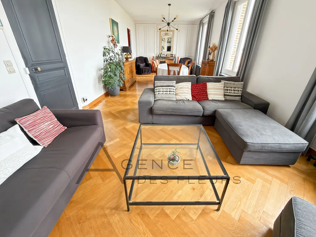 A vendre maison familiale de 131 m² édifiée sur 3425 m² de terrain commune de ELBEUF 76500