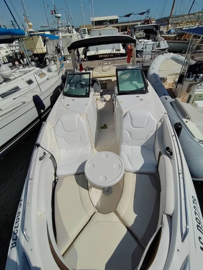 Vedette 318 SSX habitable à vendre 83150 Bandol