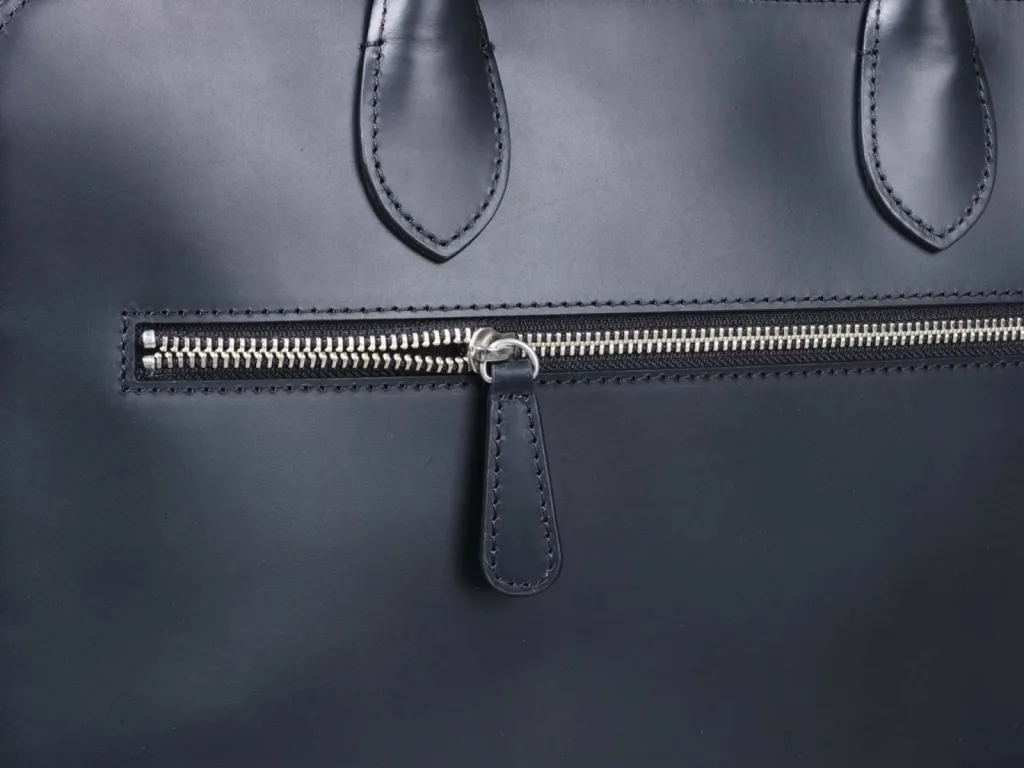 photo maroquinerie, bagagerie Bexley cartable homme cuir noir détail poche