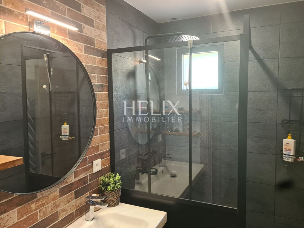 Croissy Sur seine une maison avec 5 Chambres et une belle piscine