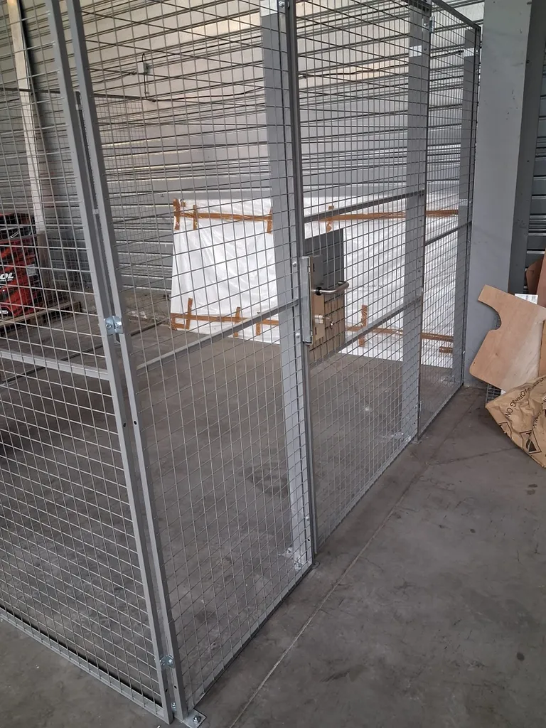 cloison grillagée industrielle