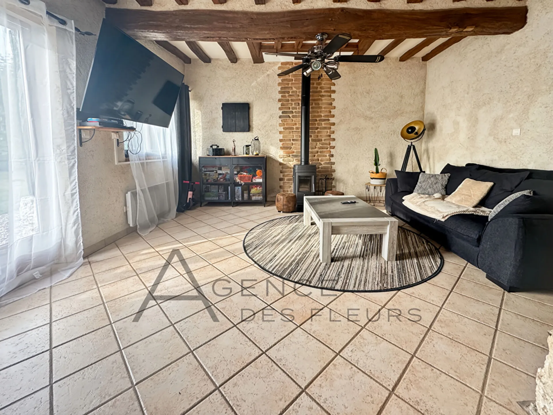A vendre, belle longer normande de 96 m2 sur un terrain de 1200 m2 située sur la commune du Bec-Thomas 27370