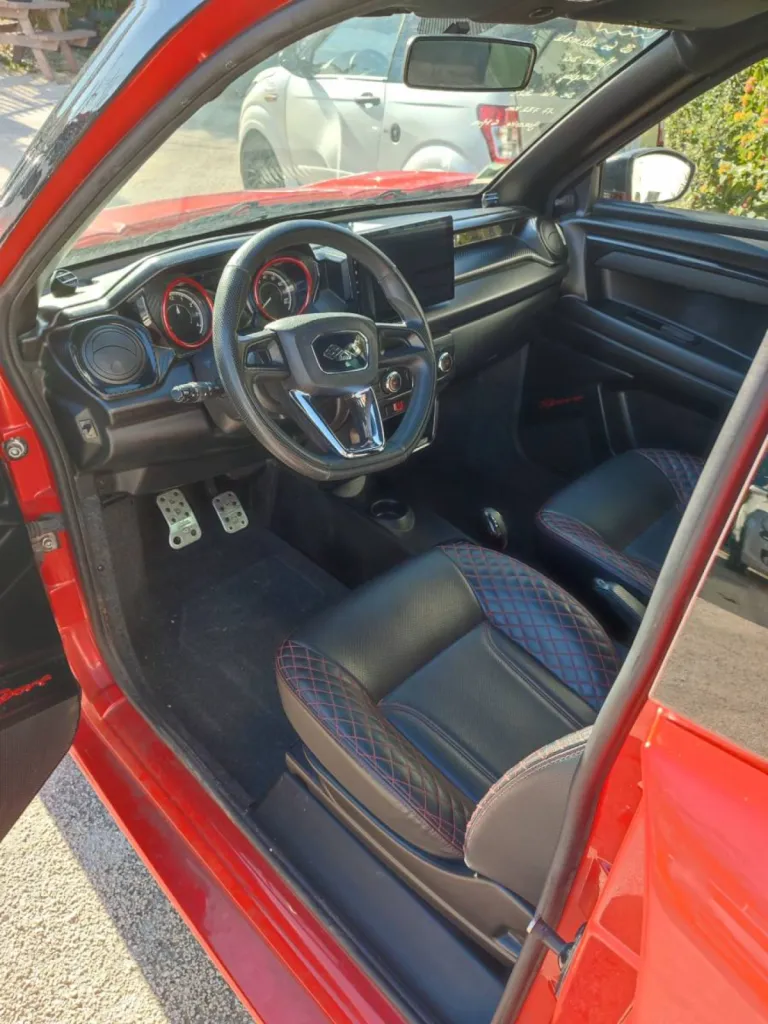 Vente voiture sans permis d'occasion Ligier JS60 Ultimate avec moteur DCI et carplay android auto