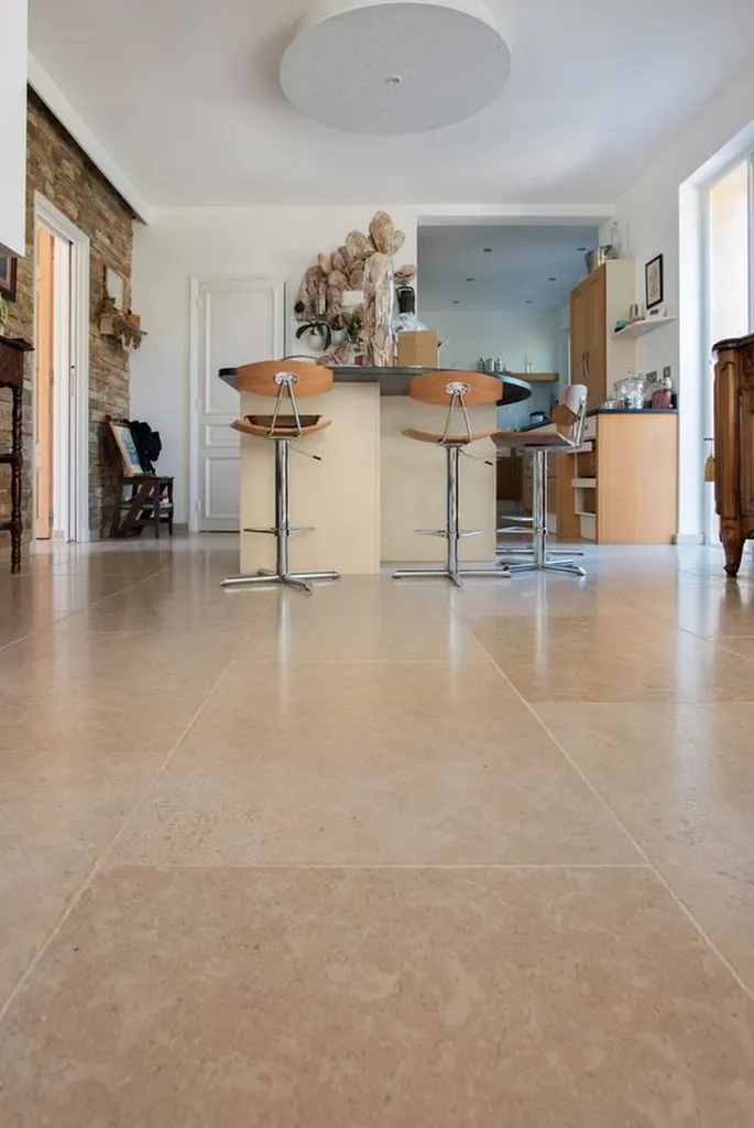 travertin beige intérieur 