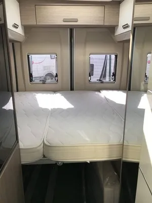 FENETRE SUR PORTE ARRIERE VAN