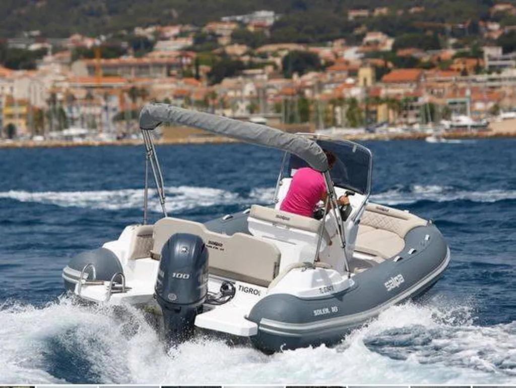 A vendre semi-rigide Salpa à Bandol