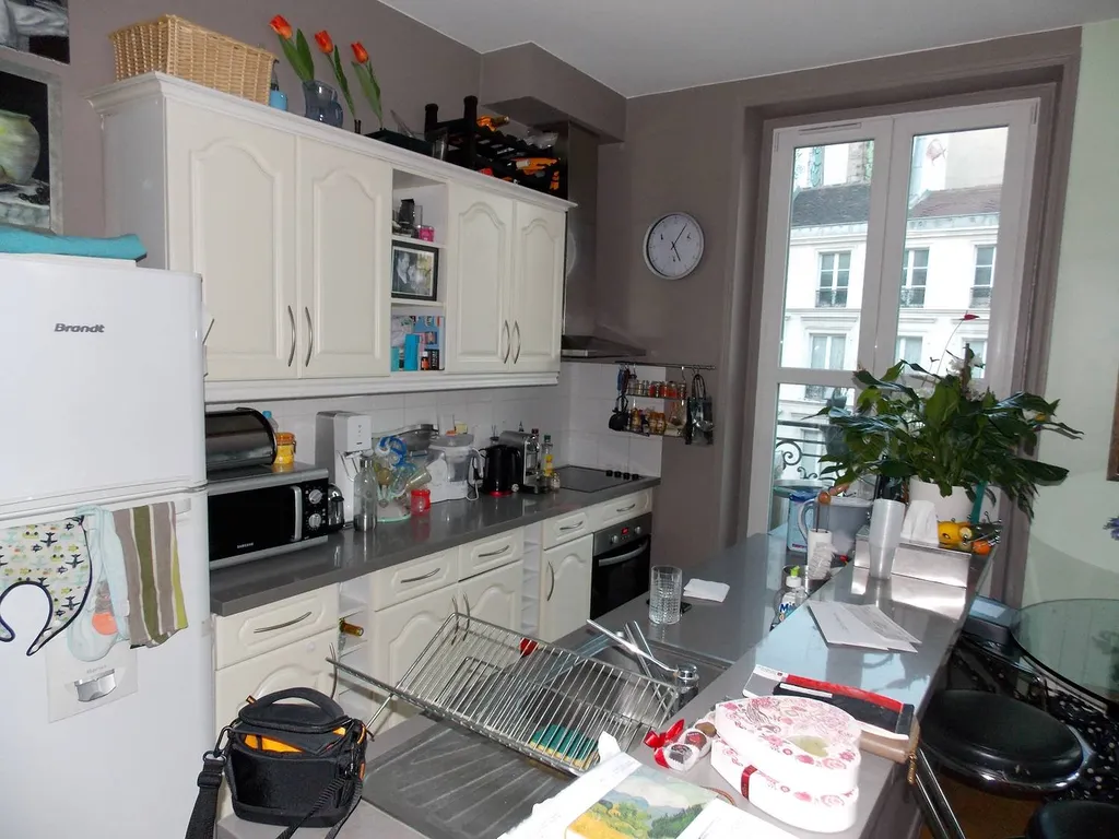 A VENDRE APPARTEMENT HAUSSMANNIEN 2 CHAMBRES AVEC BALCON QUARTIER TERNES PARIS 75017