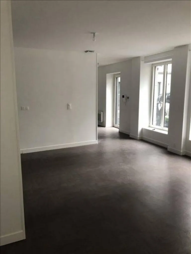 Situé au 29 rue des Arsins à Rouen