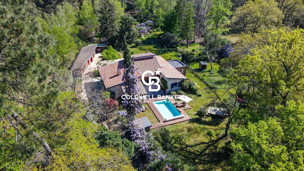 Maison à vendre Pessac - propriété familiale 4 chambres parc 1 hectare piscine étang