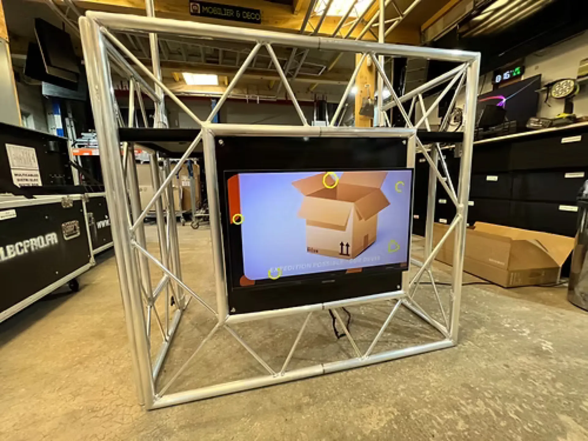 FRONT PERSONNALISE ECRAN LED DESK DJ