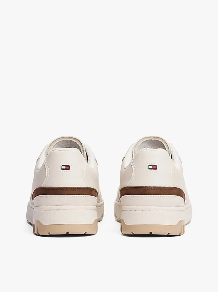 Baskets en cuir et daim multitextures Tommy Hilfiger chez Urban Chic à Dieppe