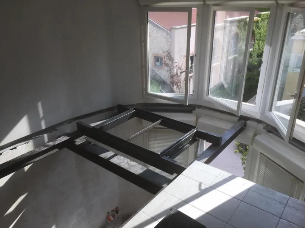 Plancher verre à Marseille dans les Bouches du Rhône