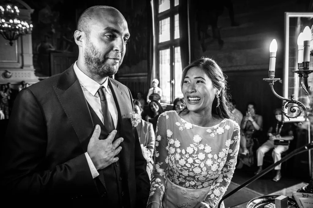 Mariage élégant franco-asiatique : un pavillon parisien accueille une célébration glamour mêlant traditions, modernité, raffinement et ambiance résolument luxueuse