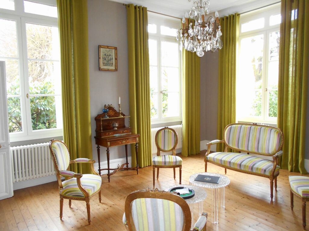 BELLES DEMEURES EN NORMANDIE, AGENCE DE LISIEUX TERRES ET DEMEURES DE NORMANDIE