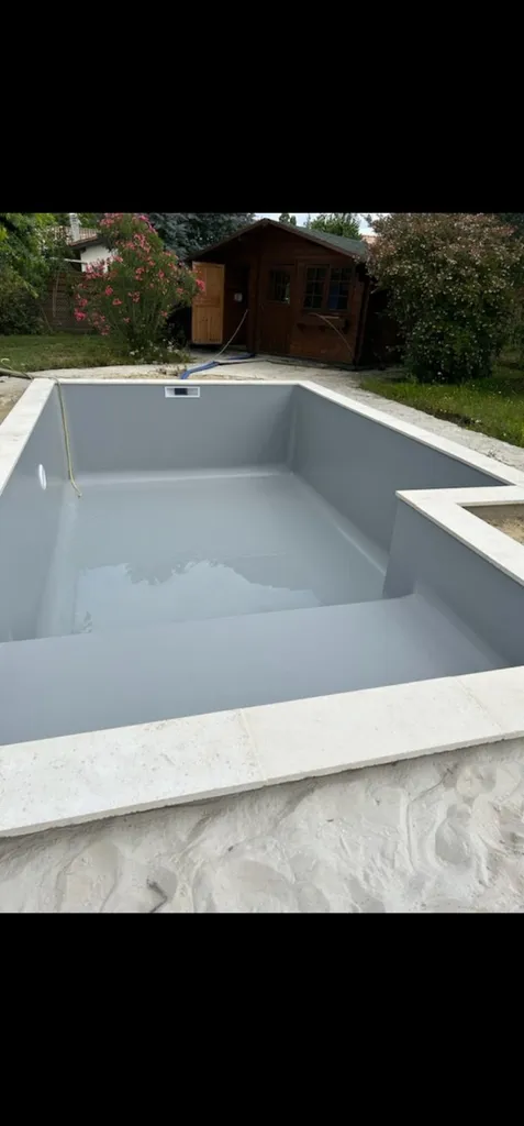 devis gratuit pour le remplacement du liner d'une piscine 8x4 à Andernos sur le Bassin d'Arcachon