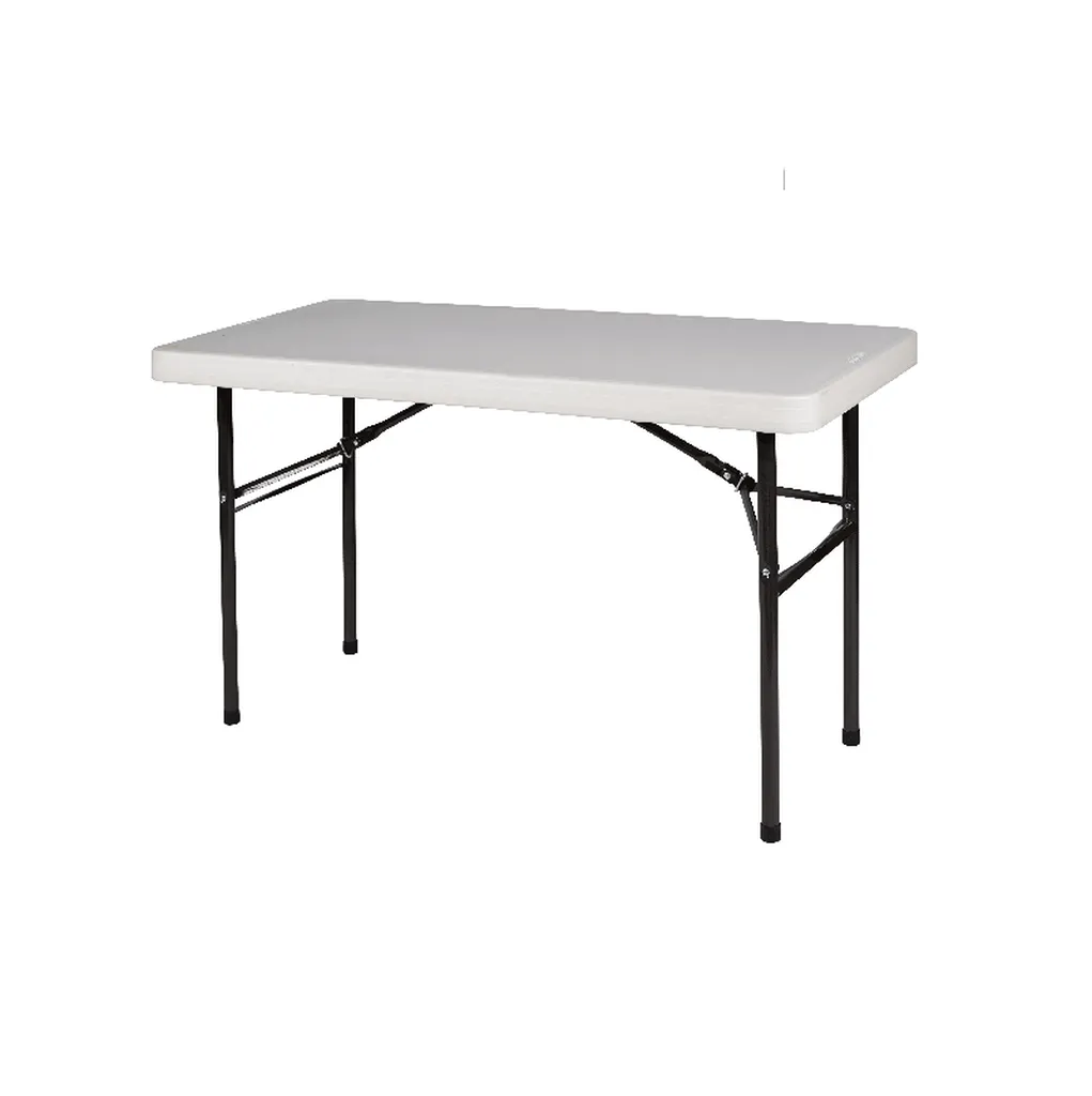 Location table rectangulaire 4 personnes à Lyon