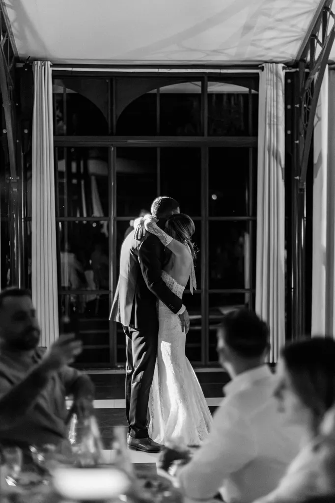 Aurore et Cyril : Mariage élégant sous la verrière du Domaine de la Fauconnie - Les Mariages de Mademoiselle L - Tatiana Fomina