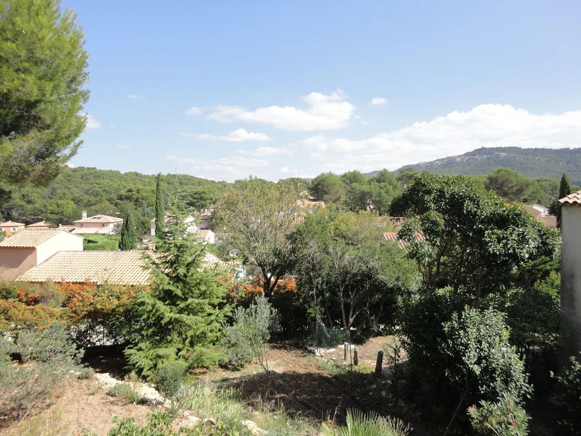 Où trouver une maison à acheter 6 sur  Roquefort La Bédoule  : chez Castellas immobilier