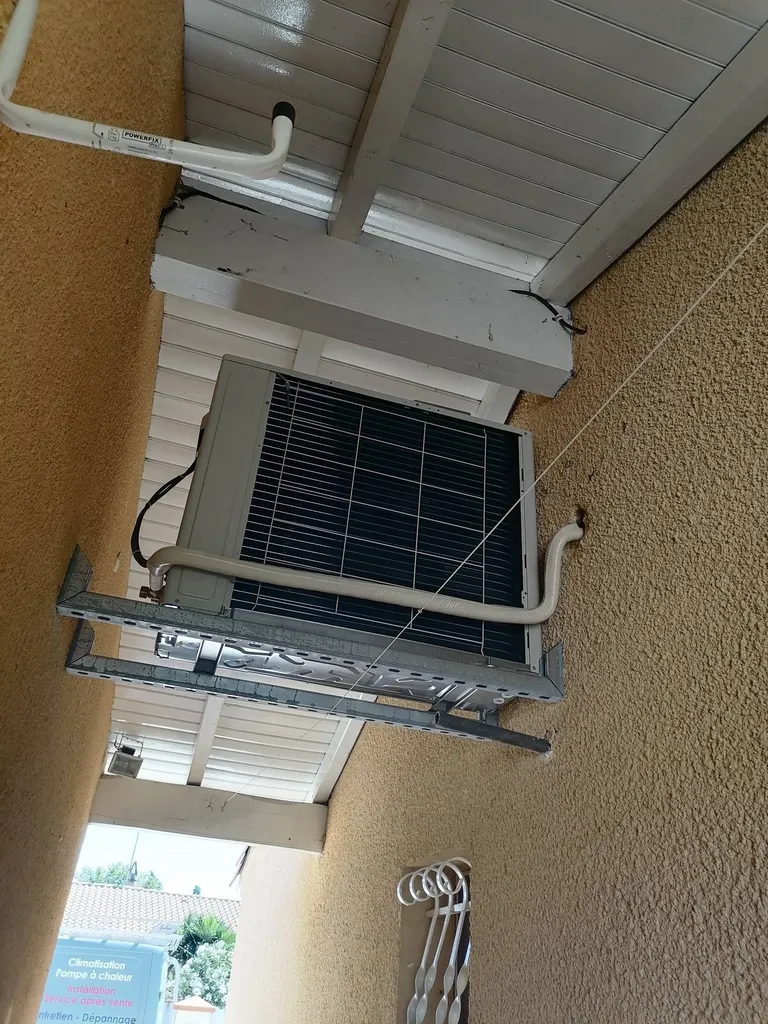 Groupe ext. arrière Daikin