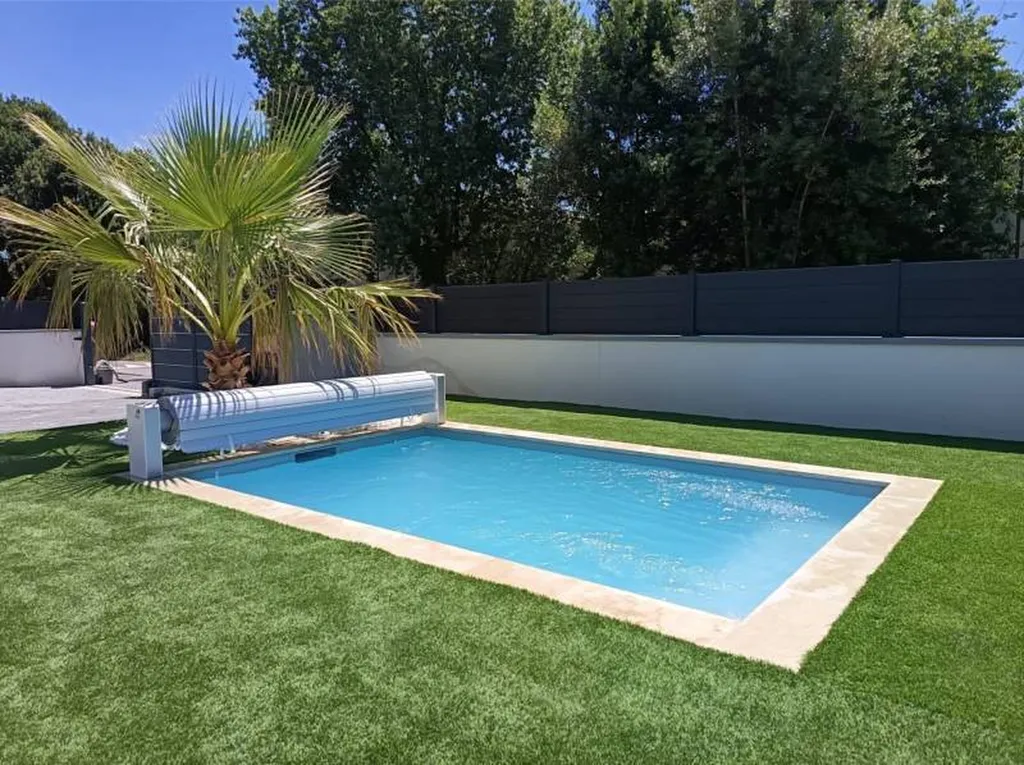 Piscine terminée Sud Ouest Environnement