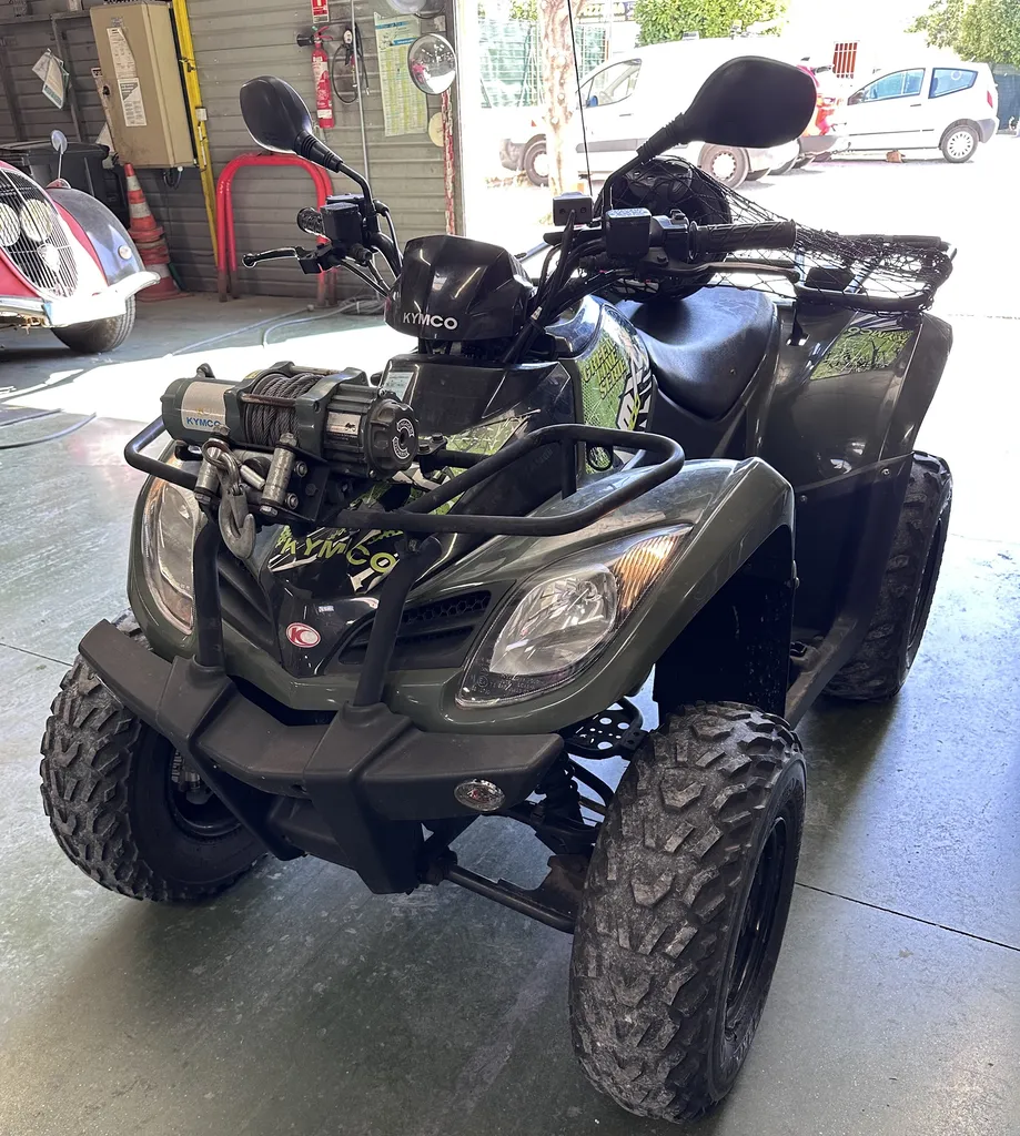 Contrôle technique d'un quad chez Autosur Martigues près de la Côte Bleue