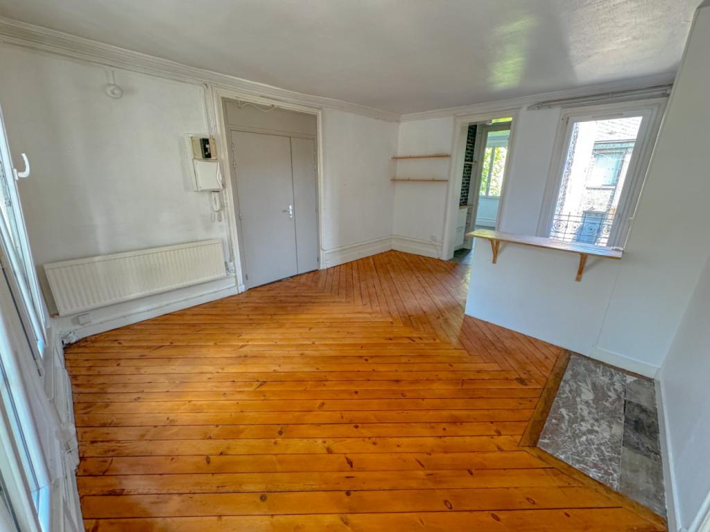 À vendre, appartement  de charme T2 Rouen gare 76000.