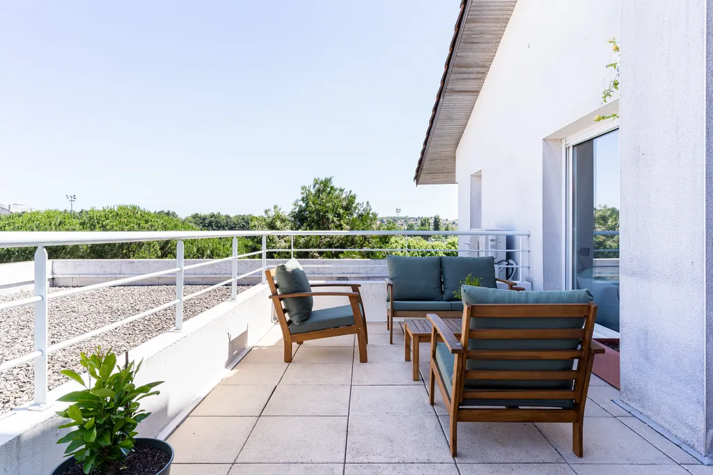 Vente d'appartement T4 quartier du Château de l'Hers à Toulouse avec terrasse, place de parking et garage