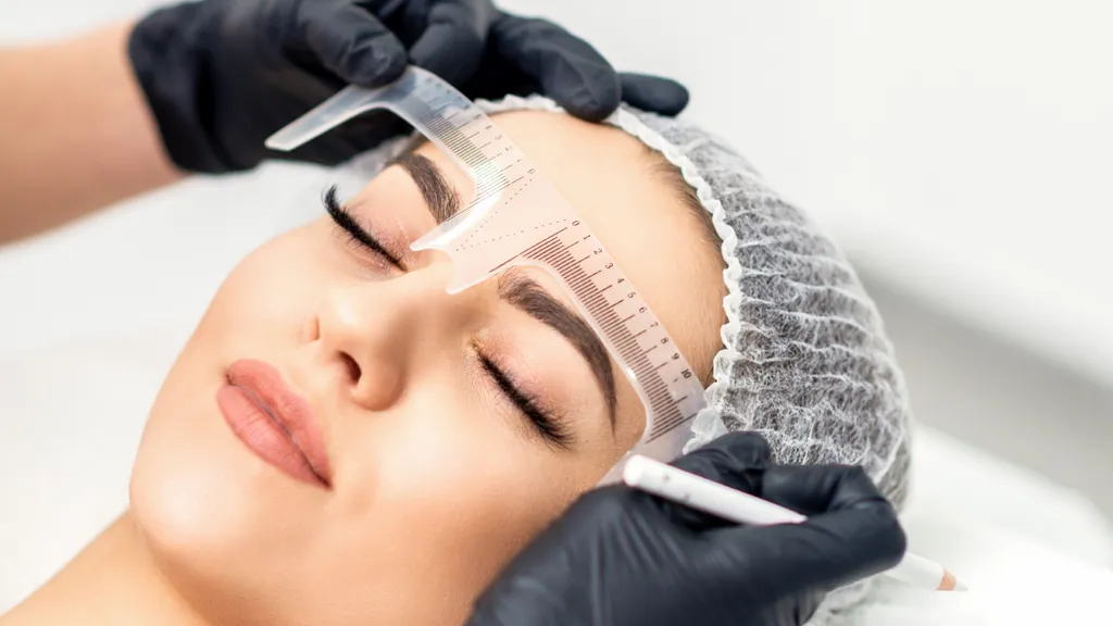 formation maquillage permanent en France