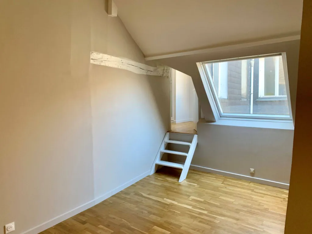 Acheter un appartement F3 refait entièrement proche de Rouen (76)