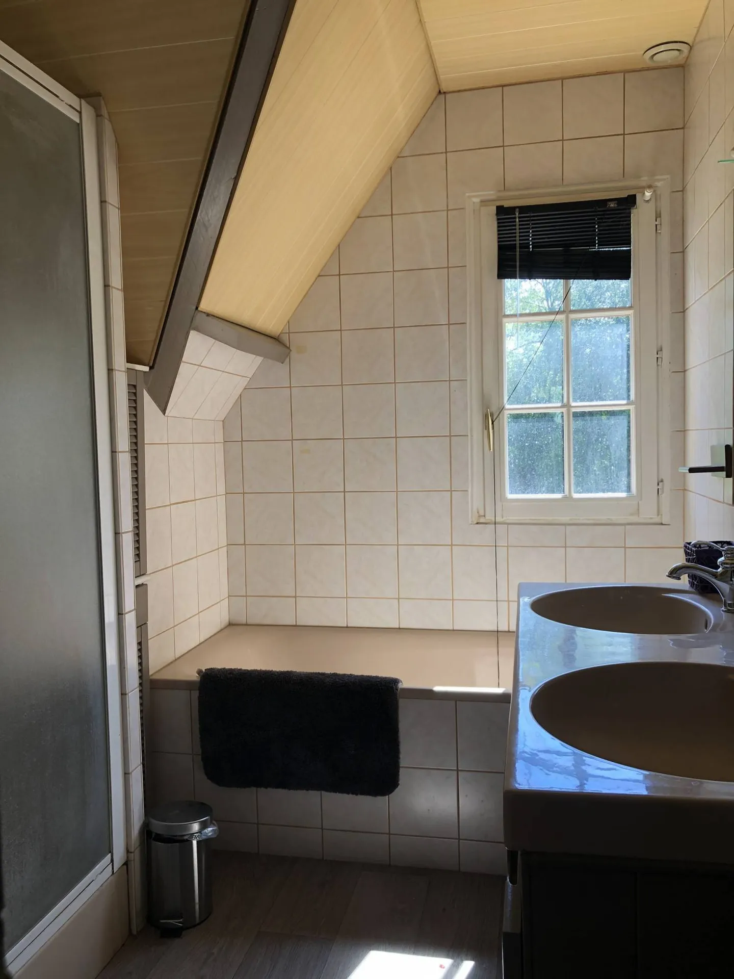 Propriété au calme, Proche Cambremer