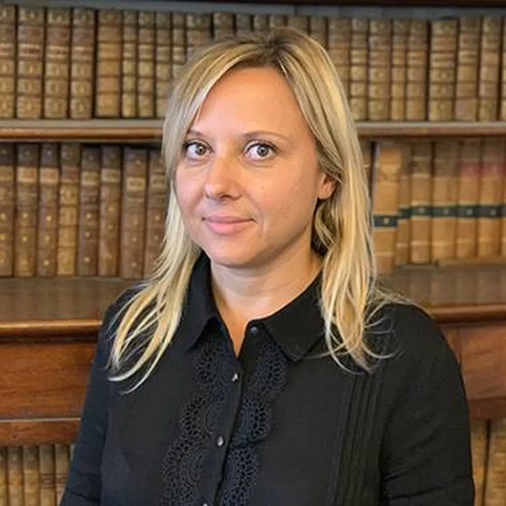 Maître Sabrina KNIPPING