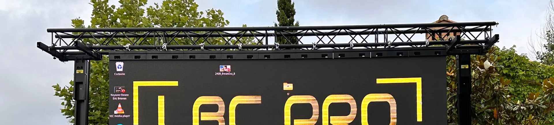 location jumper ecran led à nice dans les alpes maritimes