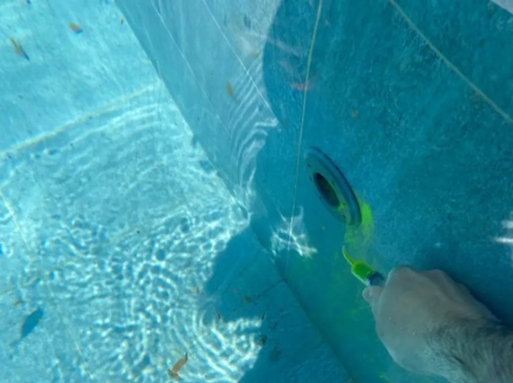 fuite piscine carrelée dans le loiret detection rapide