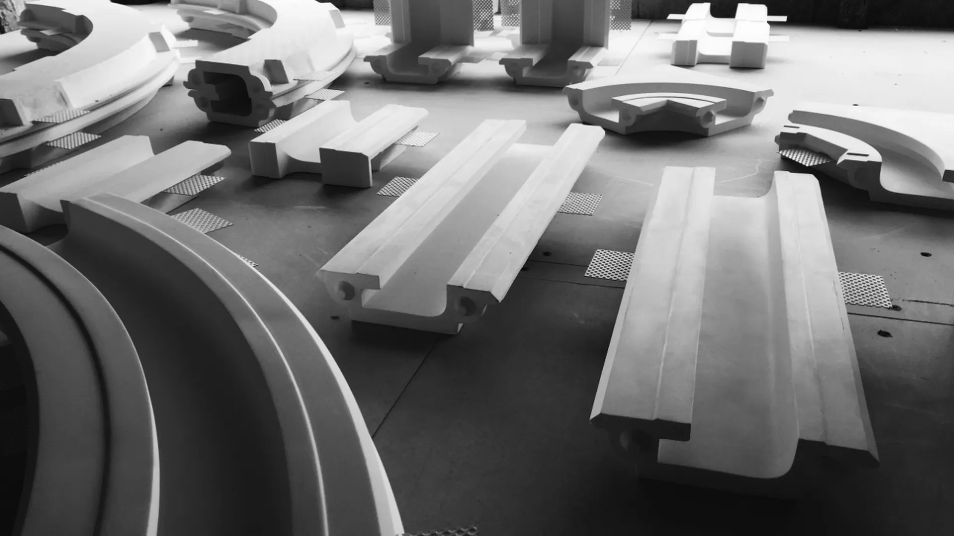 PROFILES PLATRES POUR RUBANS LED 