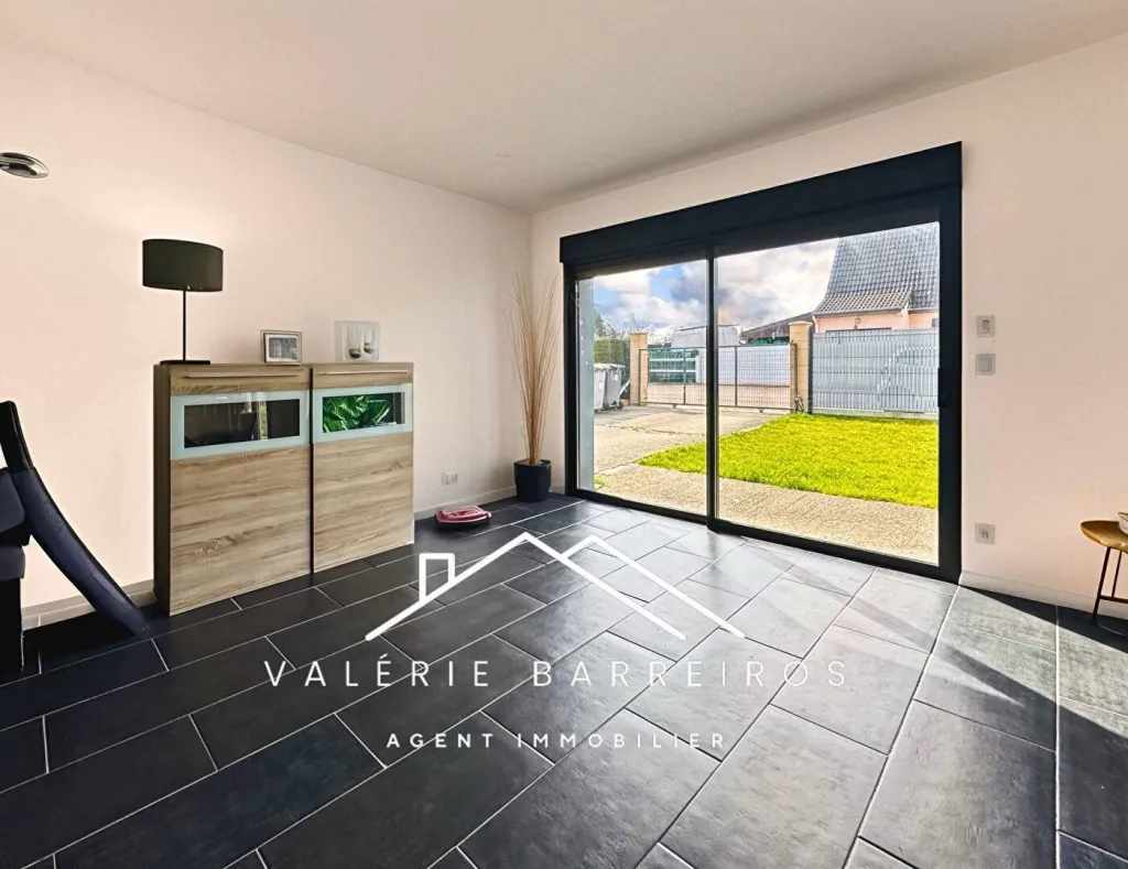 A acheter maison de 122 m² édifiée sur 600 m² de terrain sur la commune de LA LONDE 76500