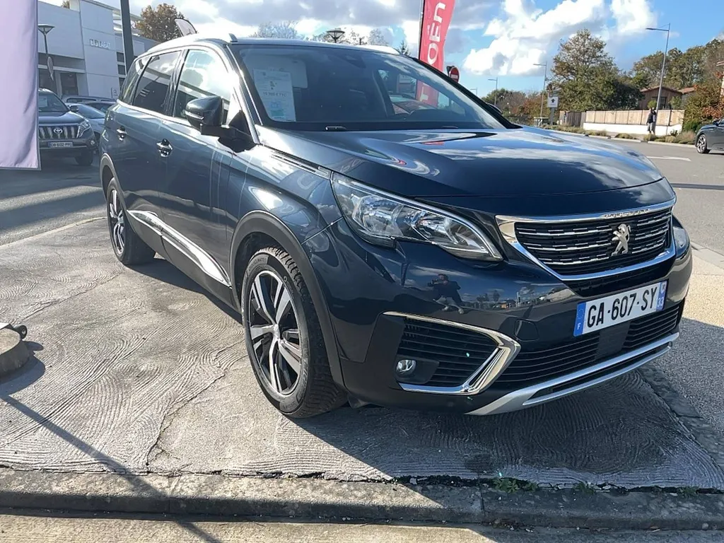 A vendre occasion  5008 1.2 ESENNCE 130 S&S ALLURE à visiter dans votre garage de Lacanau 33