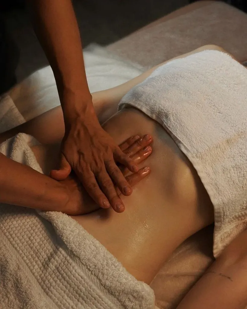 massage energétique ventre à toulouse, contre l'endométriose 