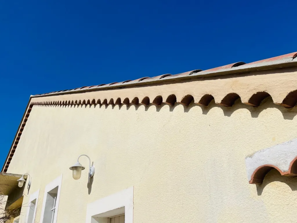 finition enduit sur rives près daix en provence