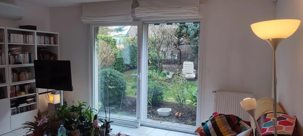 Installation d'une porte coulissante monobloc en PVC Premium Energy, avec volet roulant intégré à Fontaine-lès-Dijon en Côte-d’Or
