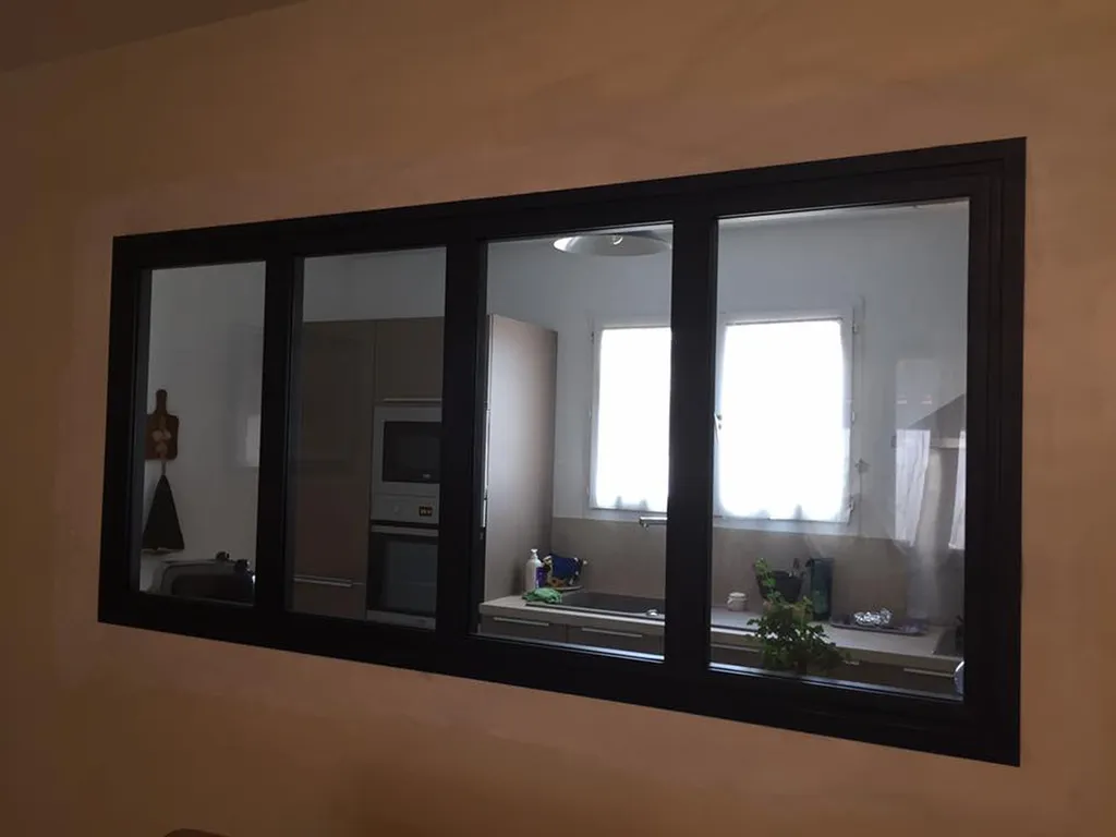 Verrière en aluminium sur Marignane