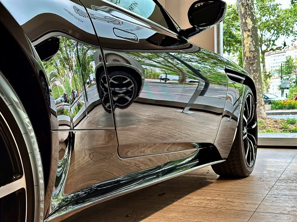 Centre de protection automobile centre de DETAILING protection céramique film de protection PPF Aston Martin LYon DB11 Volante