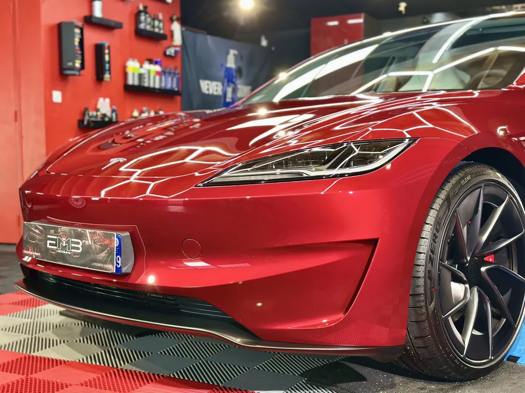 spécialiste du traitement céramique sur Tesla proche Brignais 