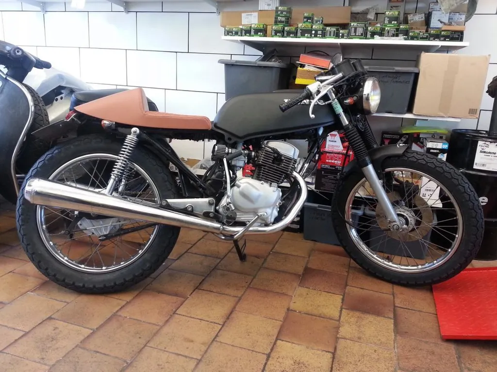 HONDA CB CAFE RACER TOULON PACA