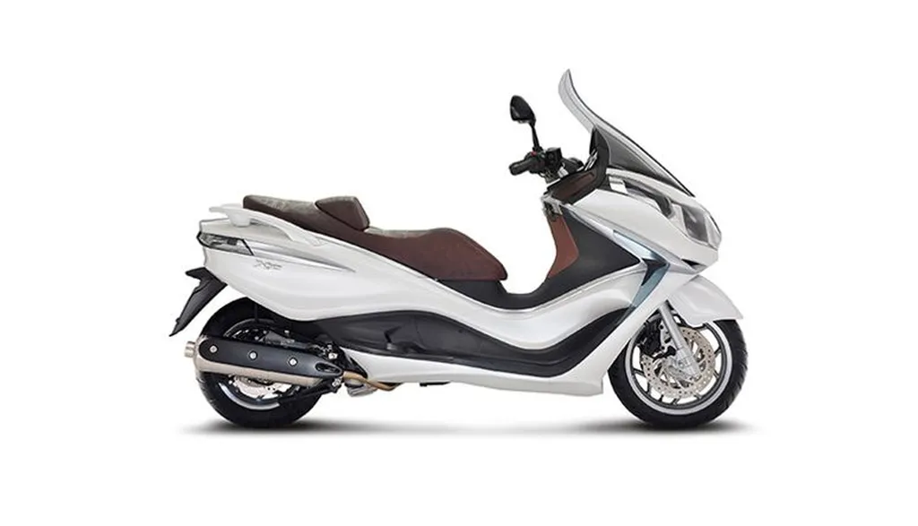 SCOOTER NEUF PIAGGIO X10 500 EXECUTIVE ABS TOULON VAR