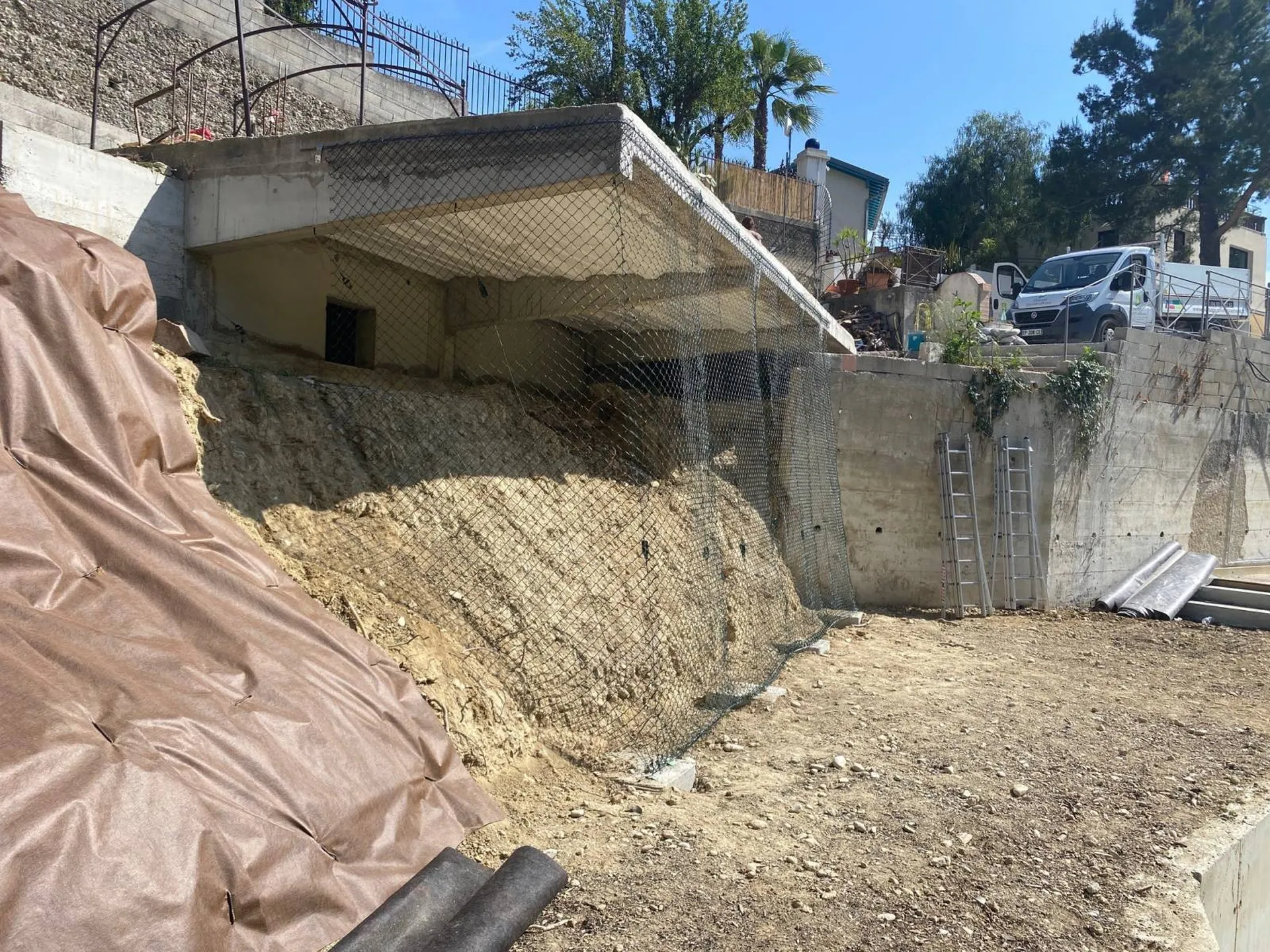 Grillage pour palissage de grands végétaux à Nice Nord