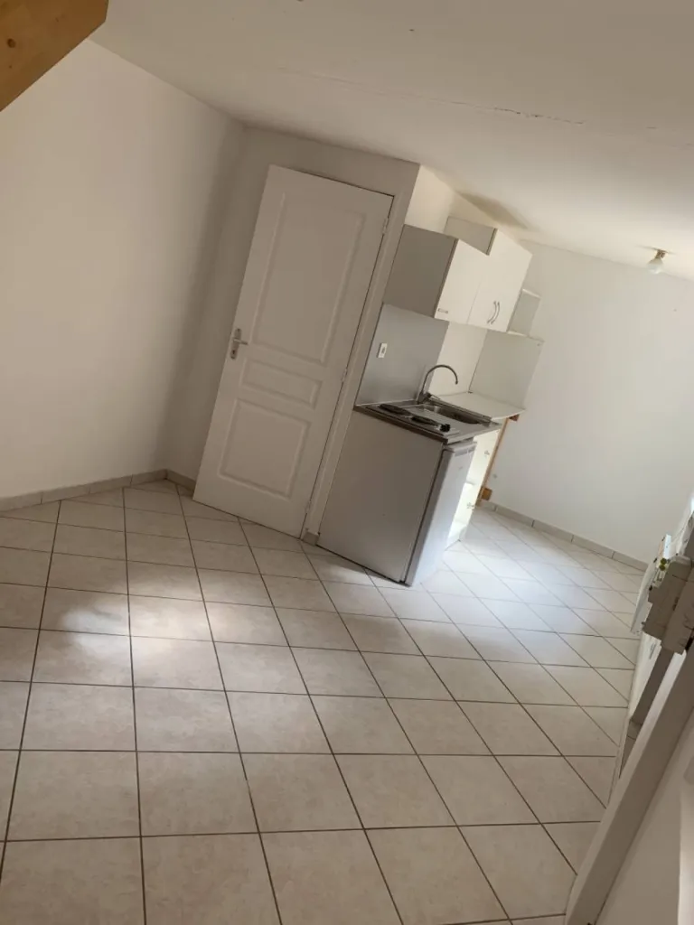 Situé au rez-de-chaussée