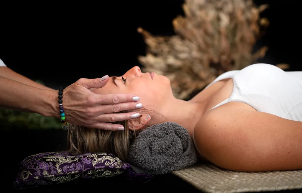 Magali NICOLAS Sophrologue, specialiste relation d'aide, praticienne Hypnose Sajece, harfleur 76