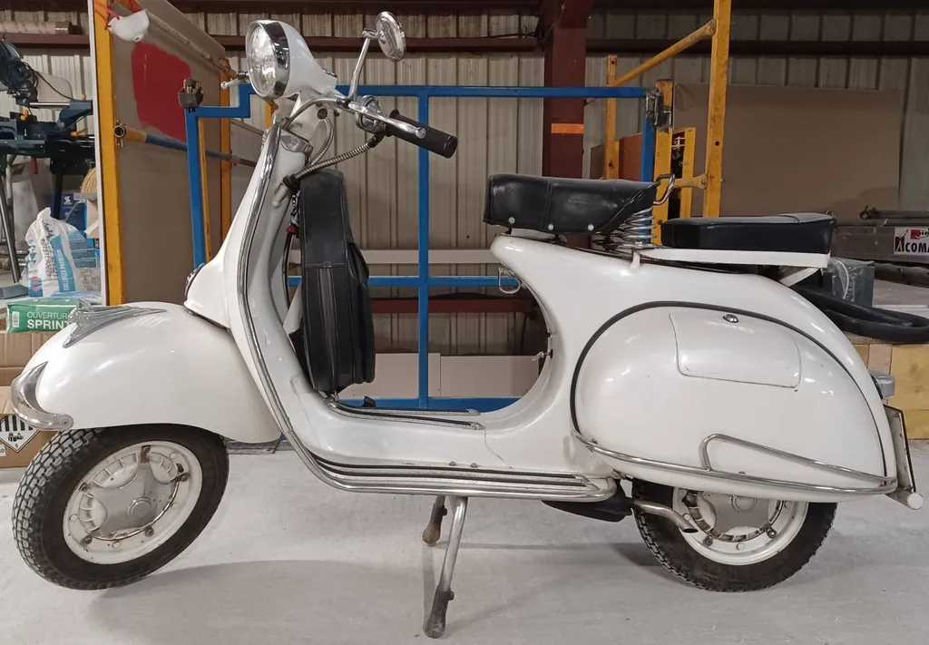 VESPA SPRINT 150 DE 1968 LA SEYNE SUR MER