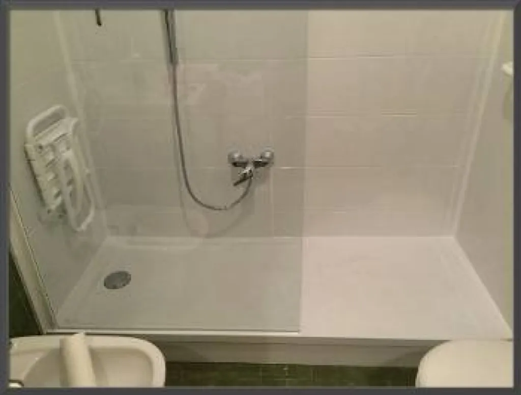 Remplacement baignoire par douche sénior sécurisée à Champs-sur-Marne (77)